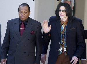 michael Joe Michael Jackson   The Funeral, Court Judgements, It Just Goes On....